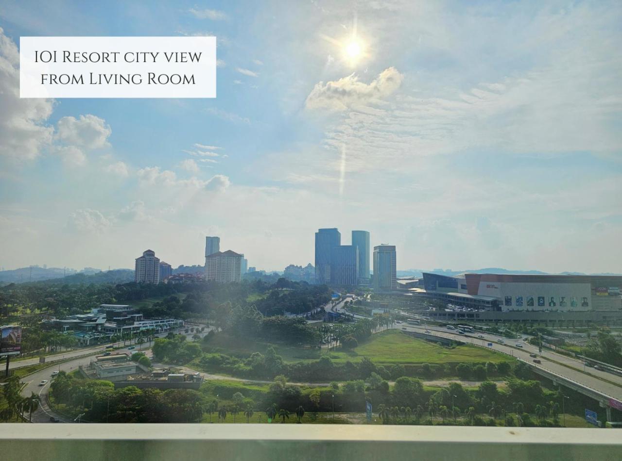 Conezion Near Ioi City Mall, Maeps Serdang, Putrajaya By Cloud Host Rum bild